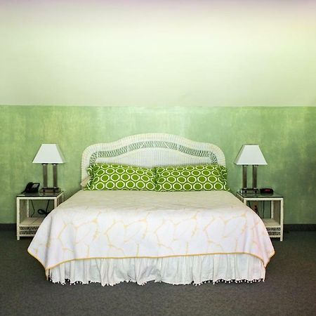 Inn At Iron Masters Lakeville Екстер'єр фото